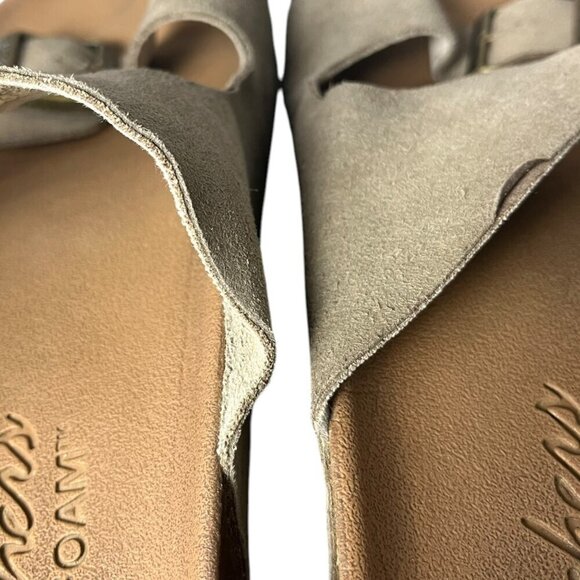 Skechers Women's 9 Double Buckle Faux Leather Slide Sandals Taupe Comfort Foam‎ - Picture 5 of 7
